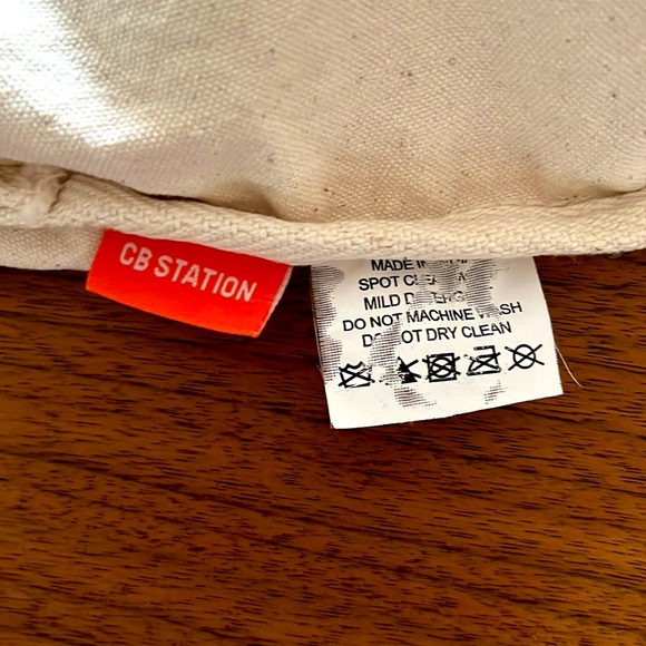 CB Station Canvas Make Up or Accessory Bag Monogram “Sarah” - Picture 5 of 5